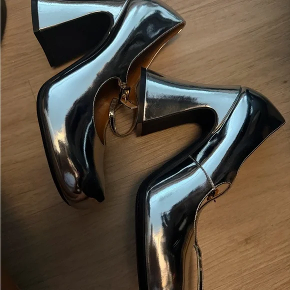 Marni - Silver Metallic Front Strap Mary